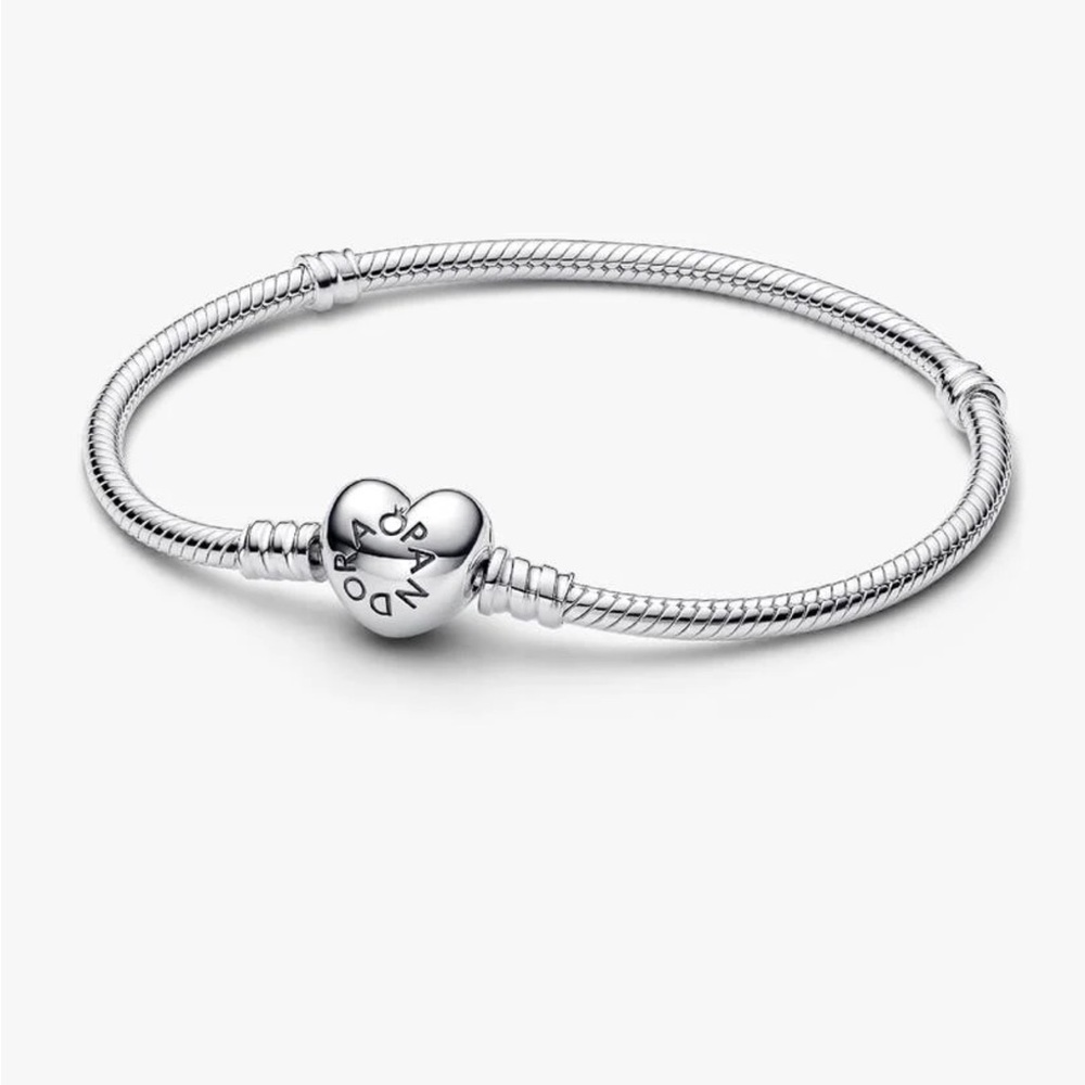 PANDORA MOMENTS HEART AND SNAKE CHAIN BRACELET